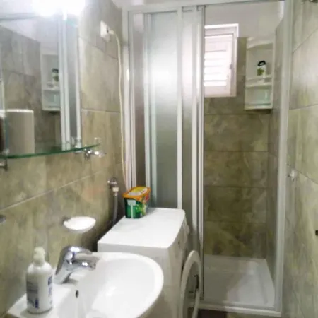 In - Sibenik Riviera 36432 Primošten